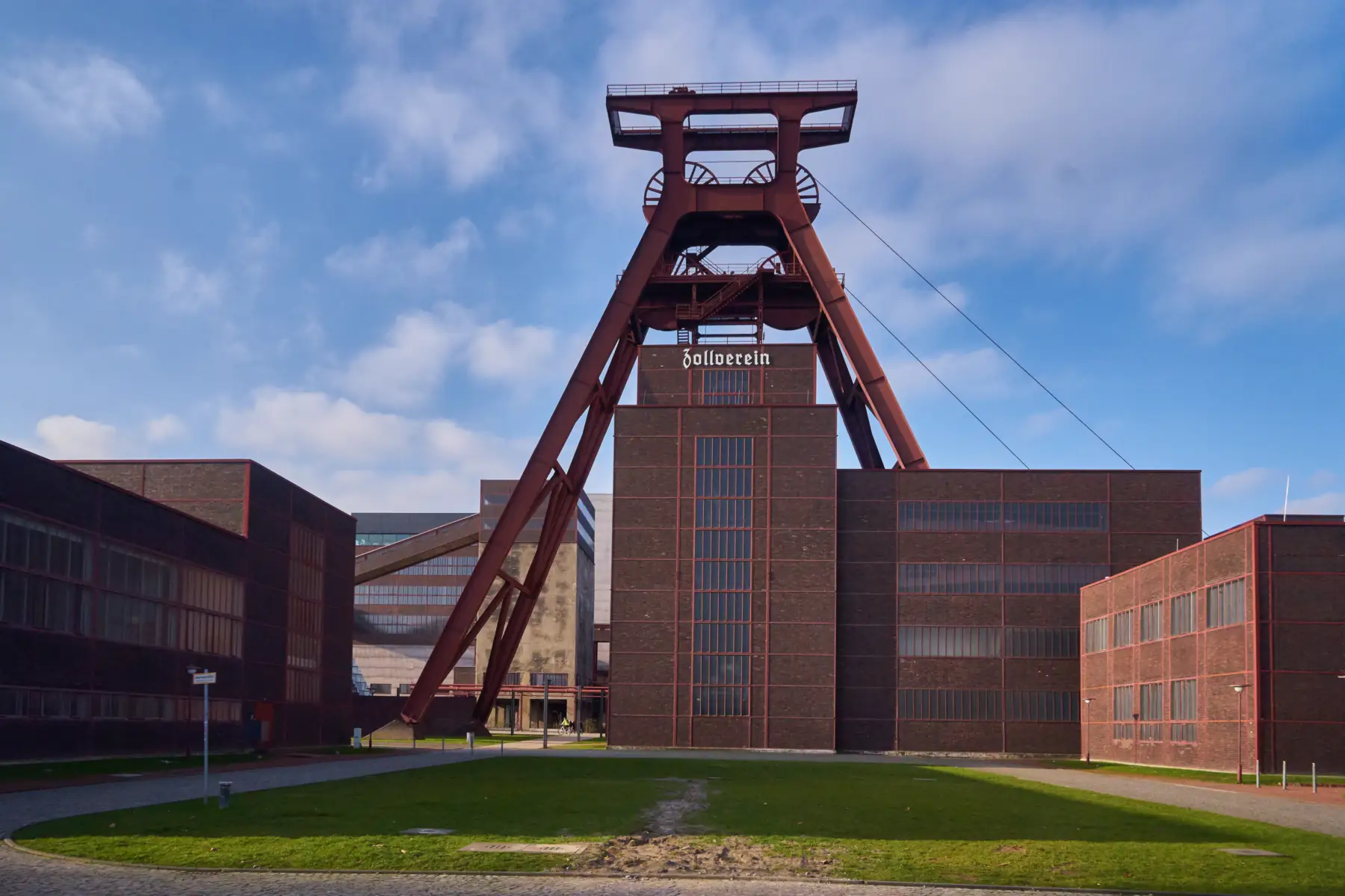Zeche Zollverein Schacht XII in Essen