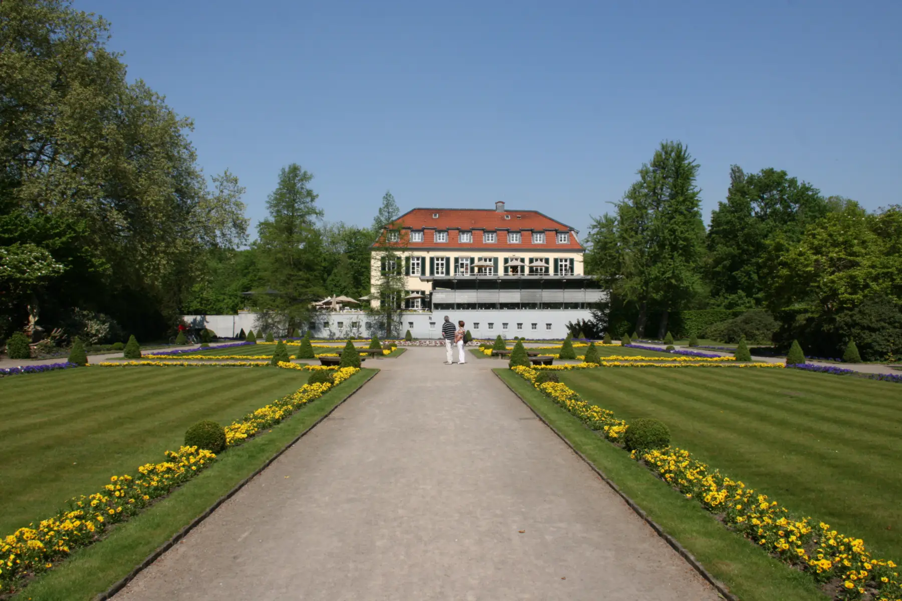 Schloss Berge mit dem Schlossgarten in Gelsenkirchen-Buer